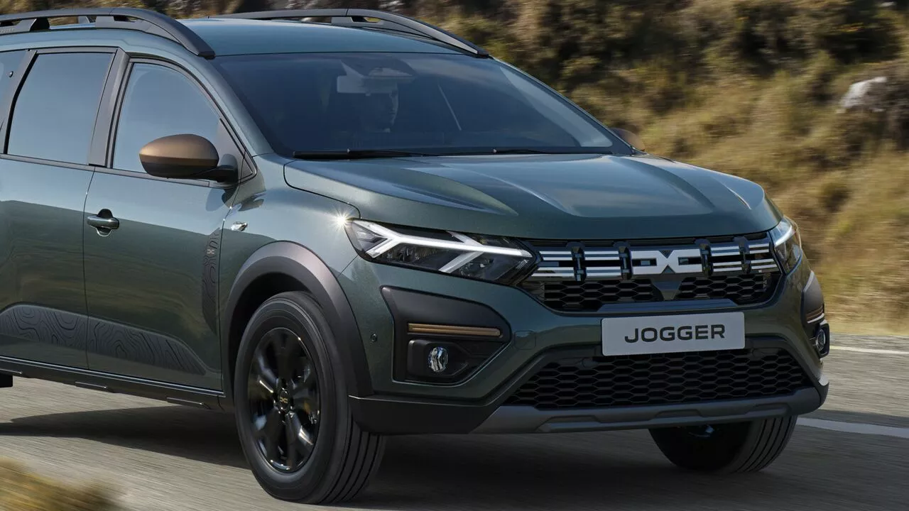 Dacia Jogger Extreme Front Side View