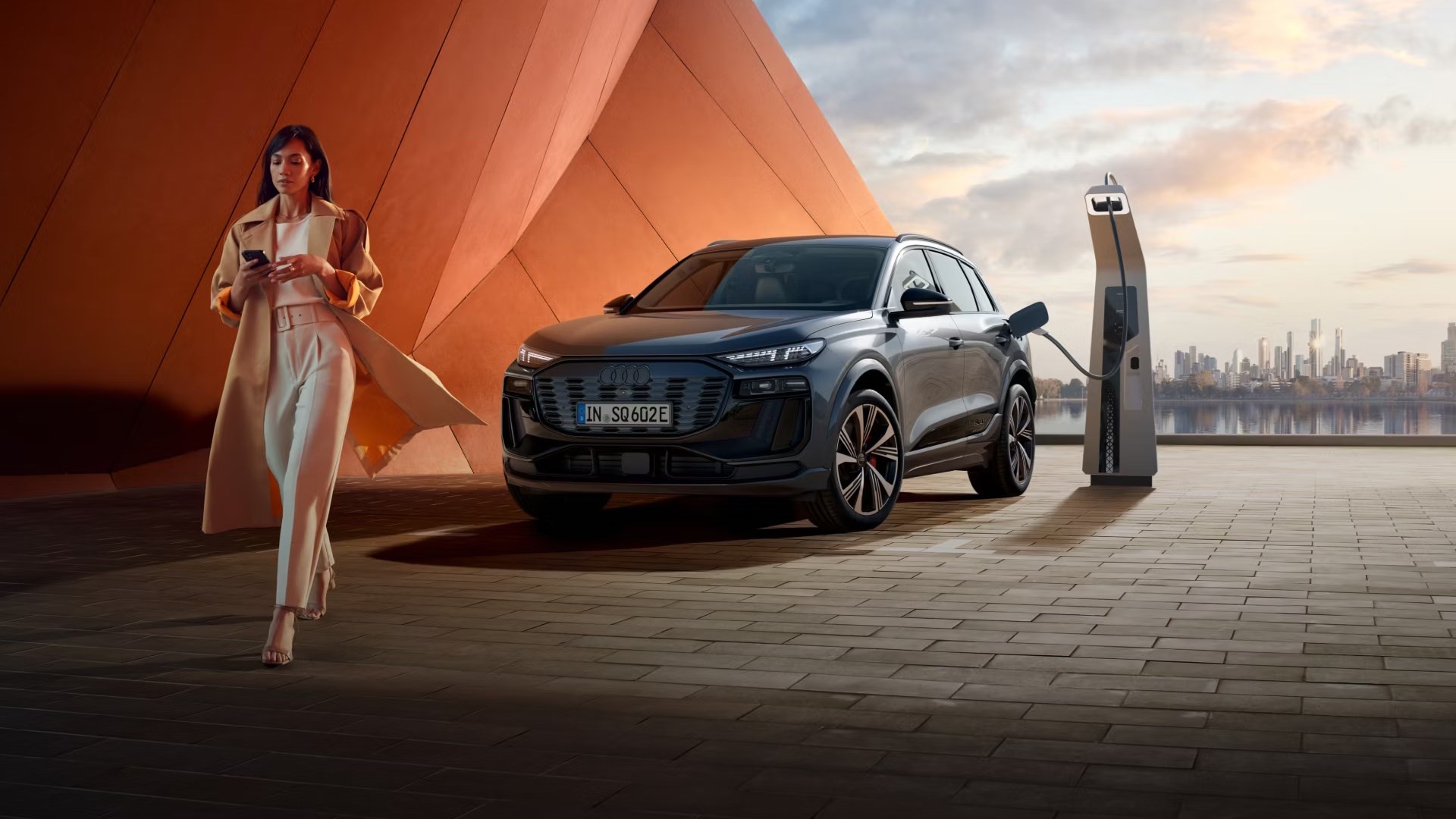 Audi SQ6 SUV e-tron