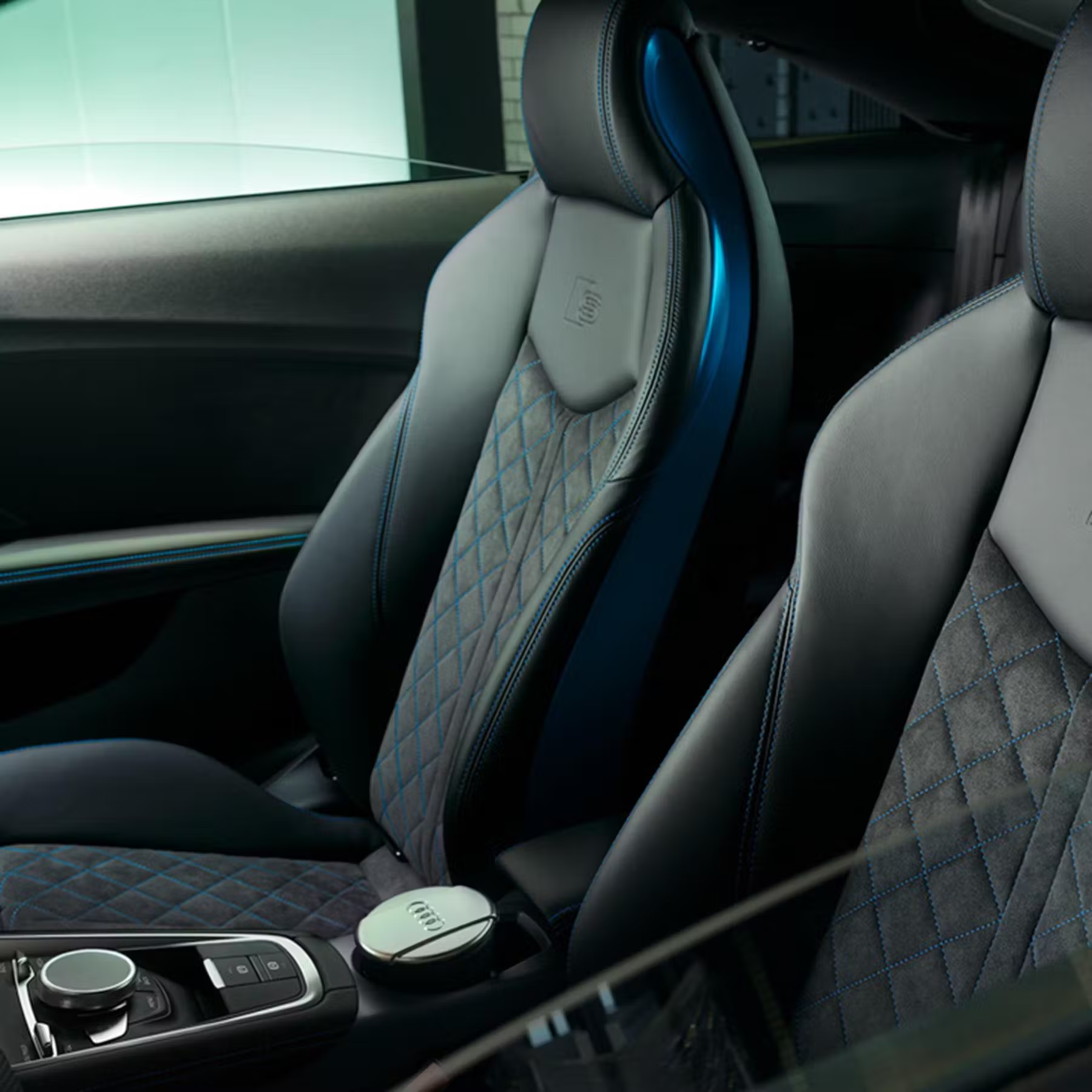 Audi TT Seats