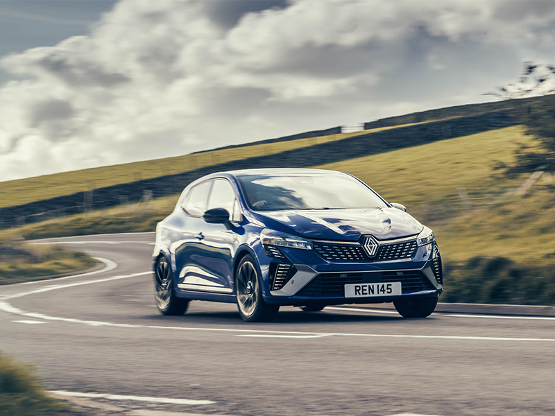 Renault Clio and Scenic E-Tech electric win top awards in Diesel&EcoCar Magazine’s Used Car Top 50 2026