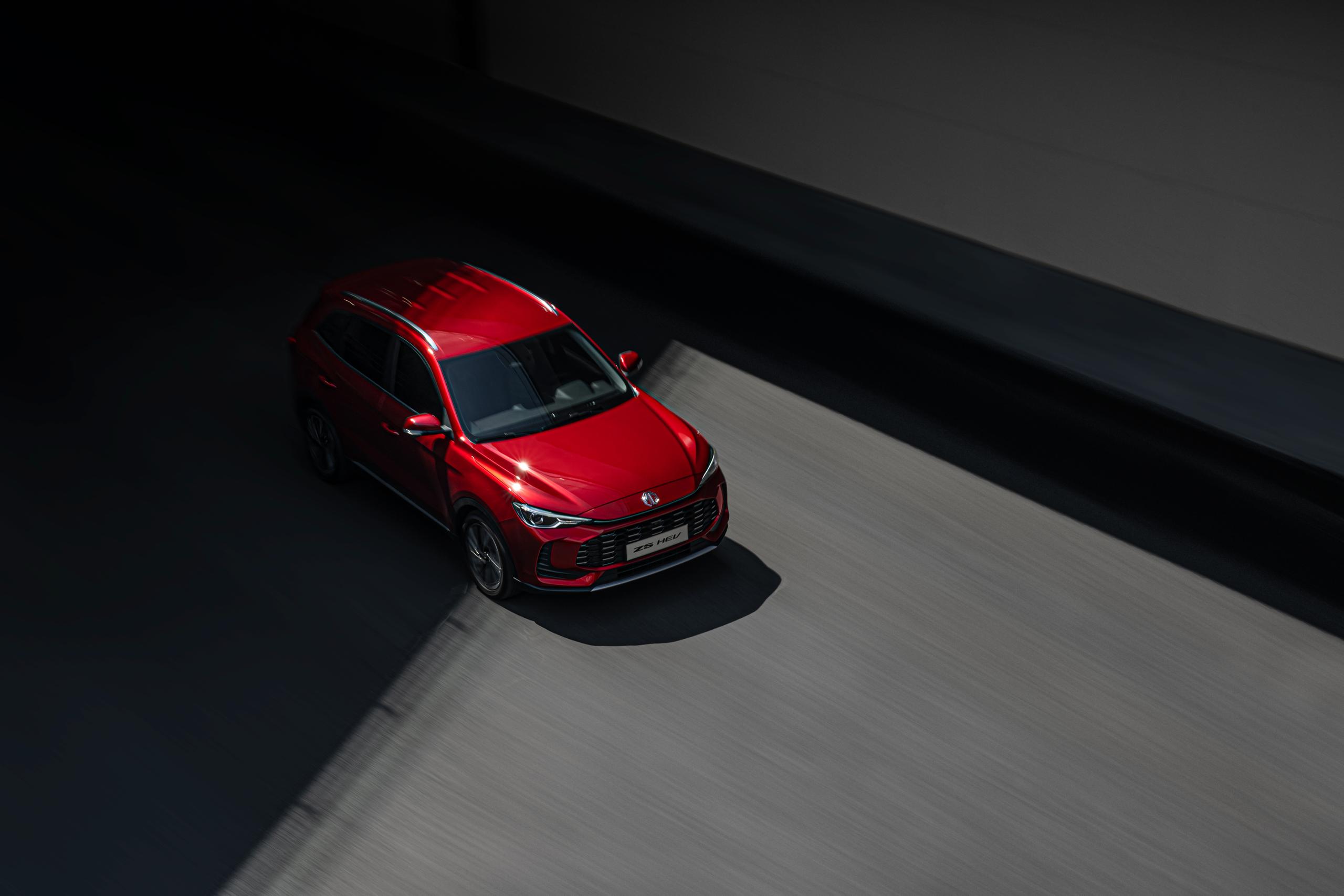 MG ZS 