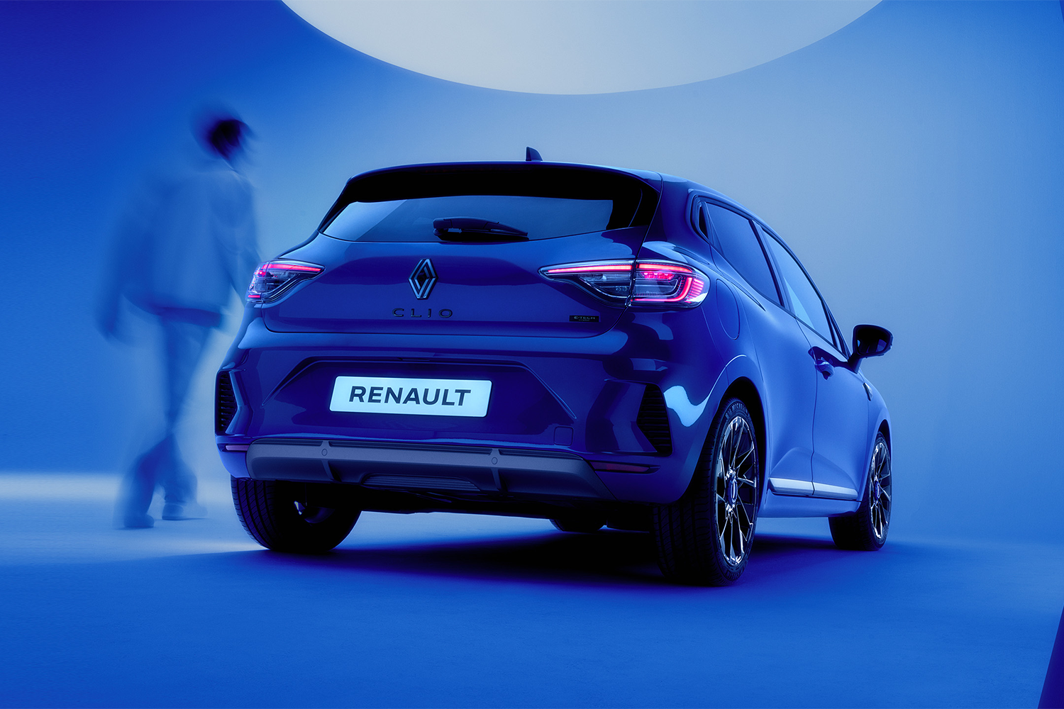 Renault Clio Rear Side View