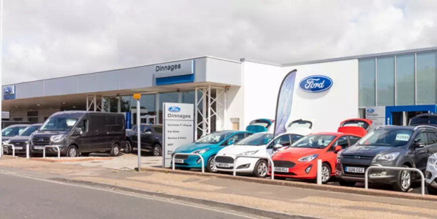 Dinnages Open Ford Transit Centre In Worthing