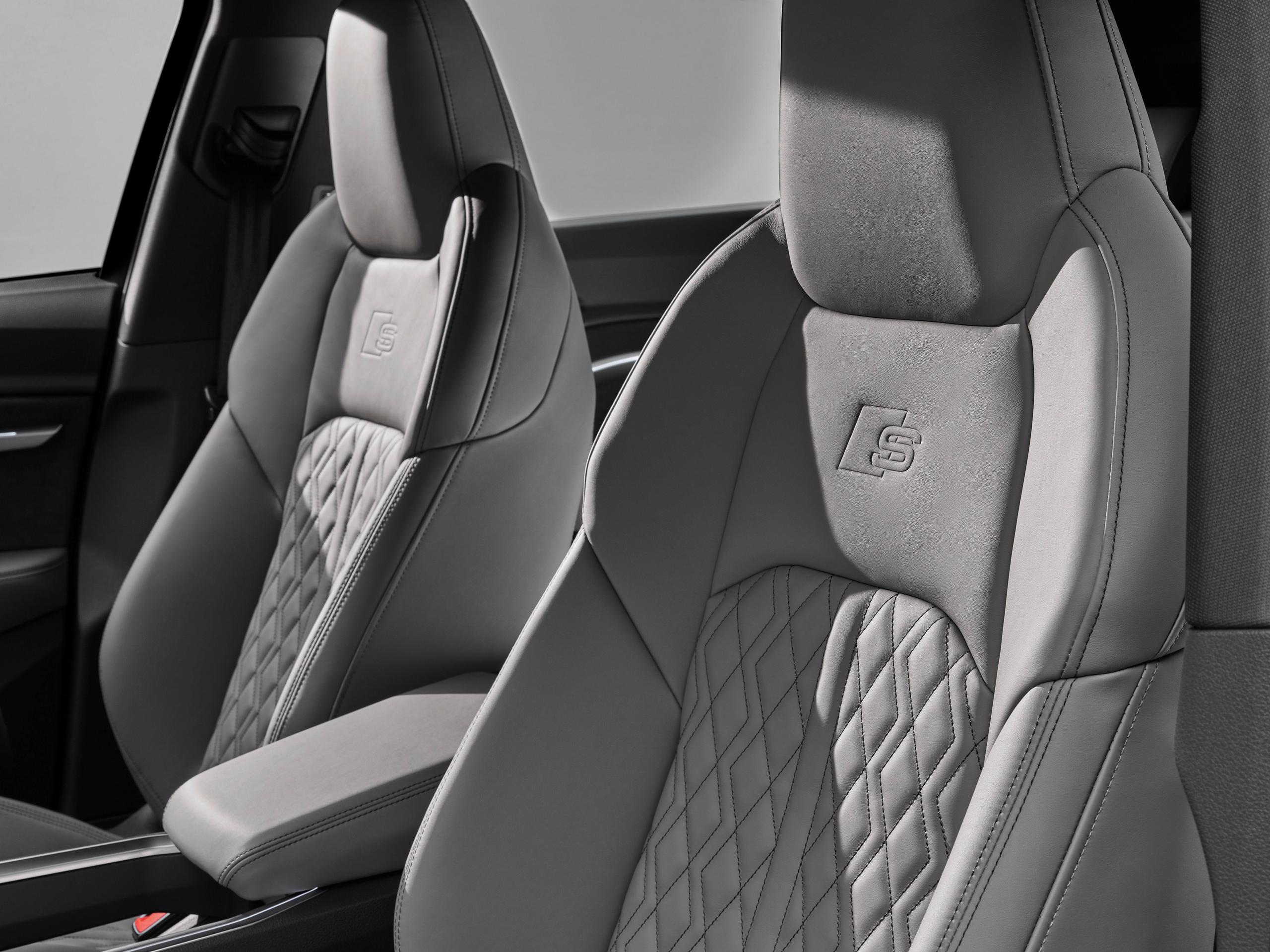 Audi e-tron S interior seats