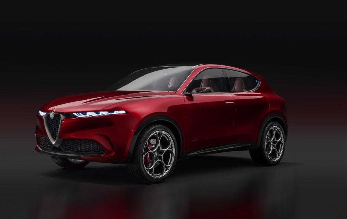Alfa Romeo Tonale Wins the Popular Vote at What Car? Car of the Year Awards 2021