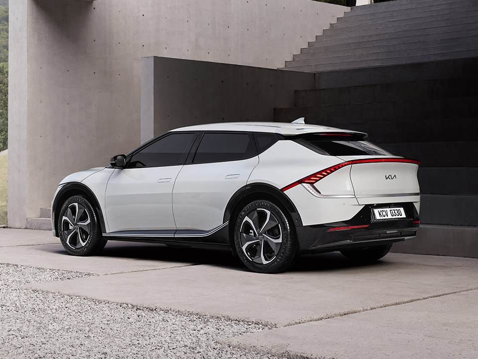 New Kia EV6 | Wiltshire | Chippenham Kia | Chippenham Motor Group