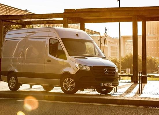 Double honours For Mercedes-Benz Vans at FN50 2020