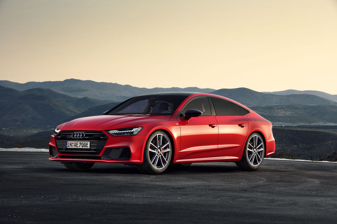 Audi A7 TFSI E Front Side View