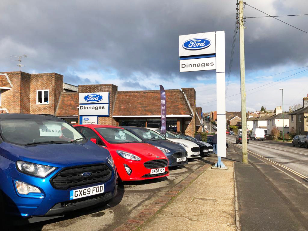Dinnages Ford dealers Haywards Heath UK