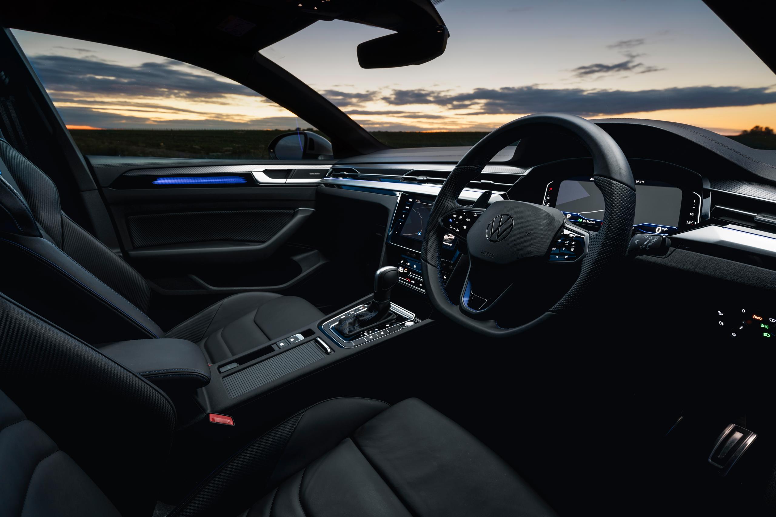 VW Arteon Shooting Brake interior