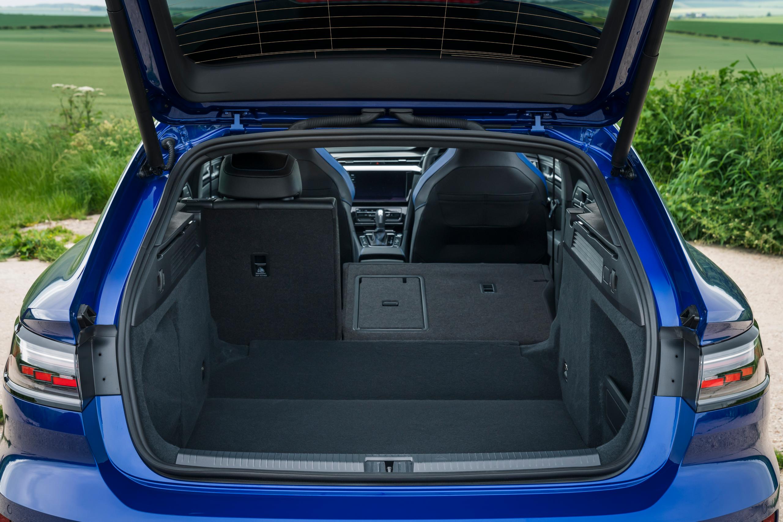 VW Arteon Shooting Brake boot space