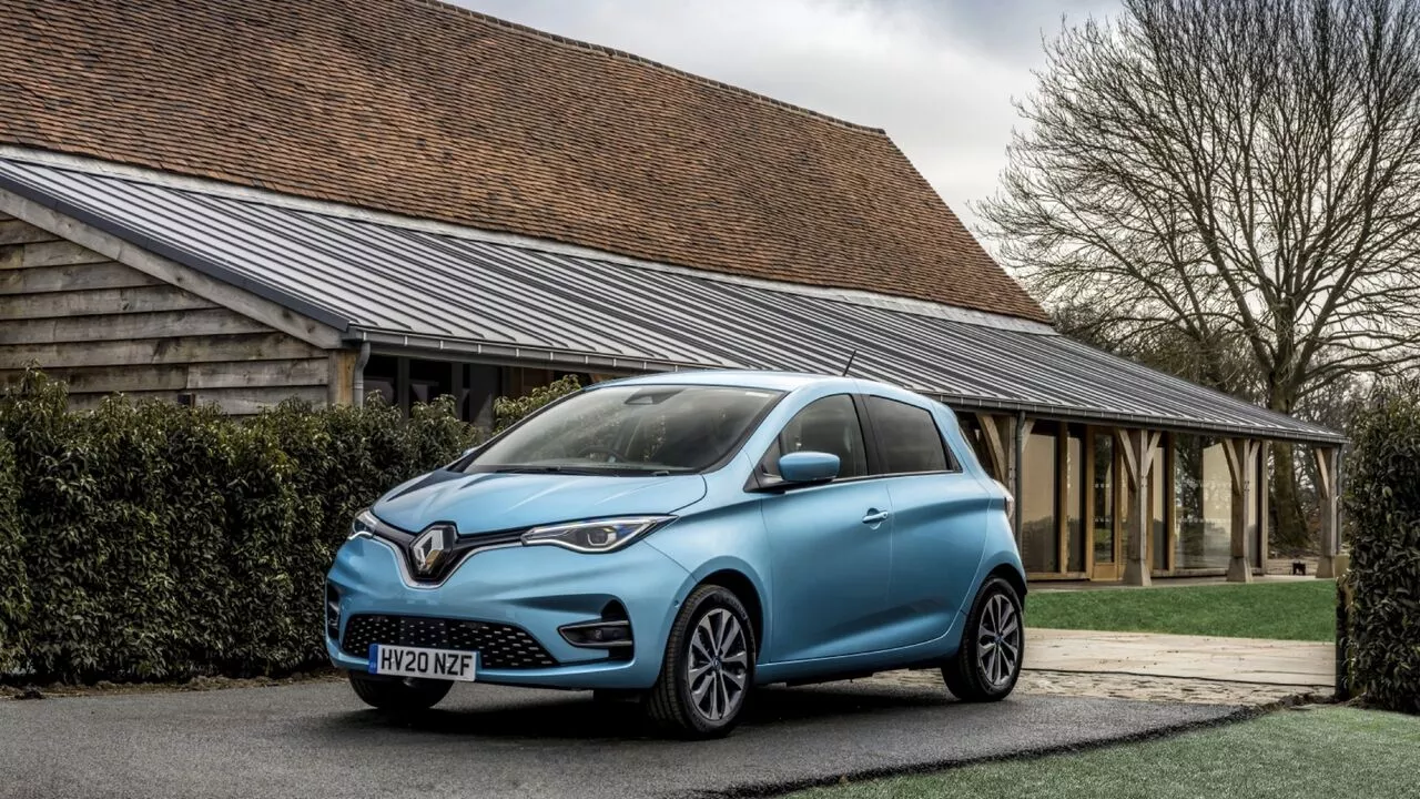 Renault scores a hat trick at the Auto Express New Car Awards
