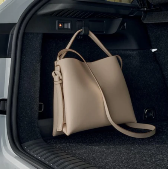 SKODA Kamiq Cargo elements in boot