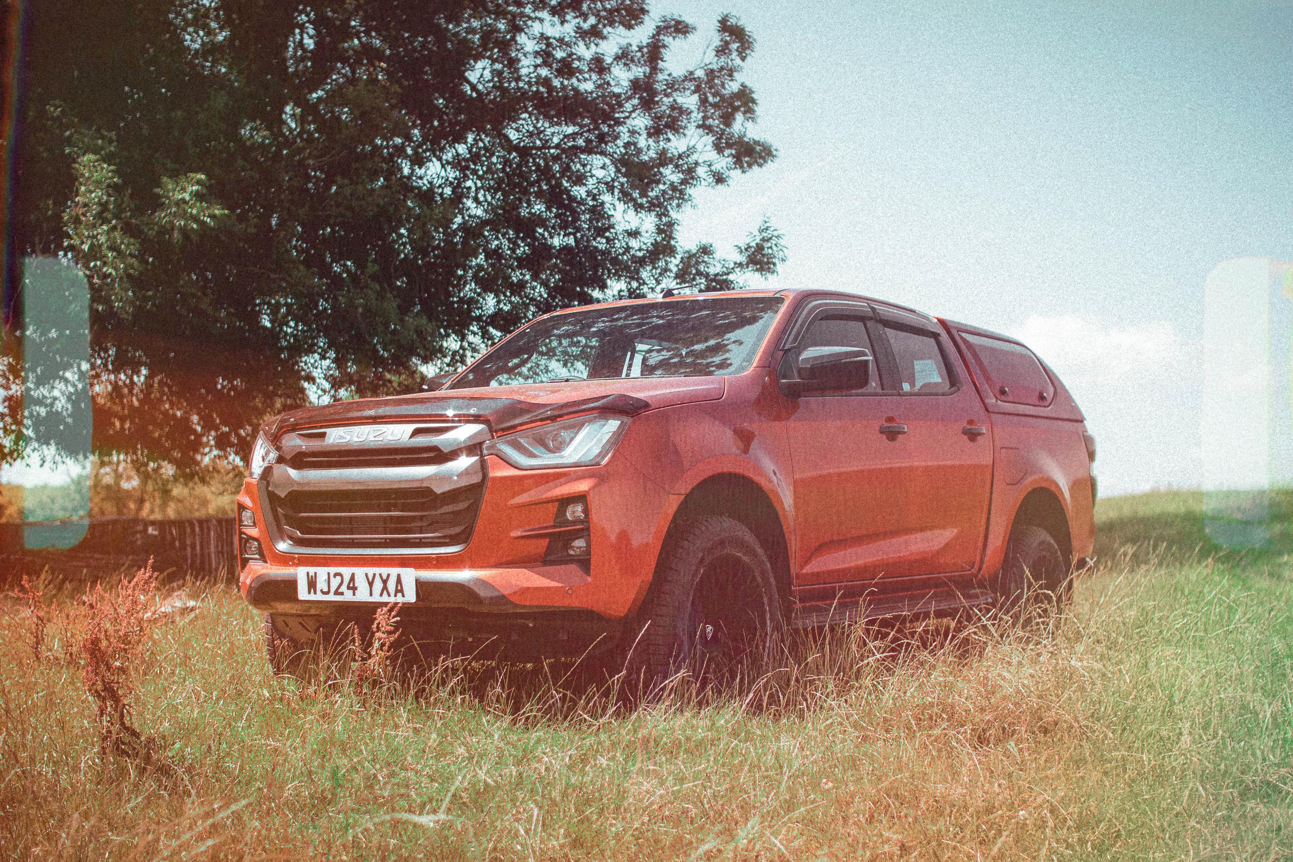 Isuzu VCross Modified