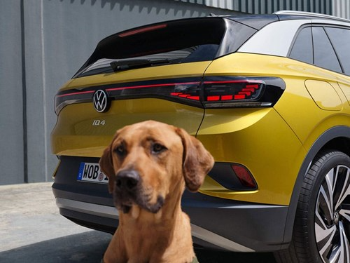 Yellow Volkswagen ID.4 Boot