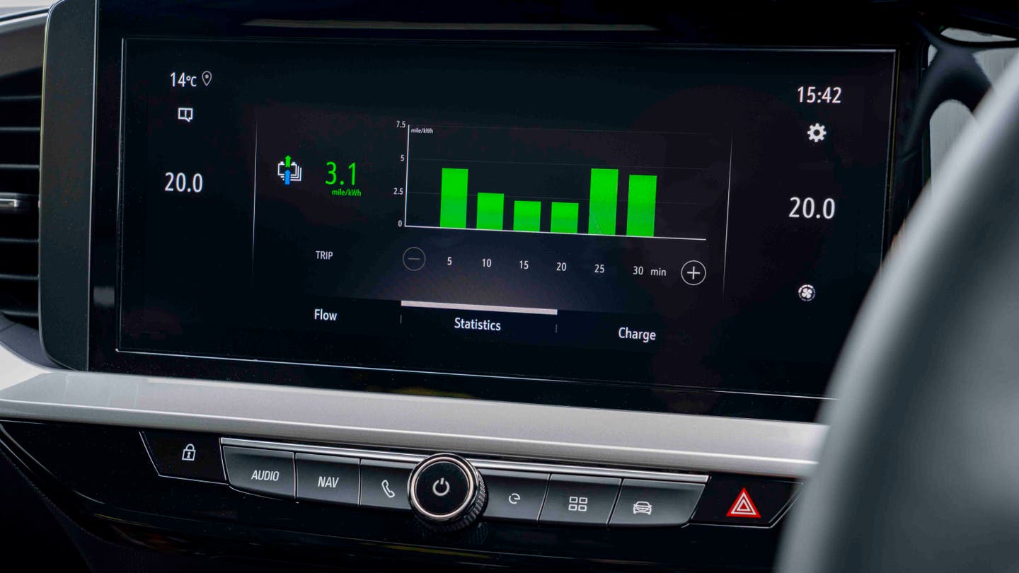 infotainment of vauxhall mokka