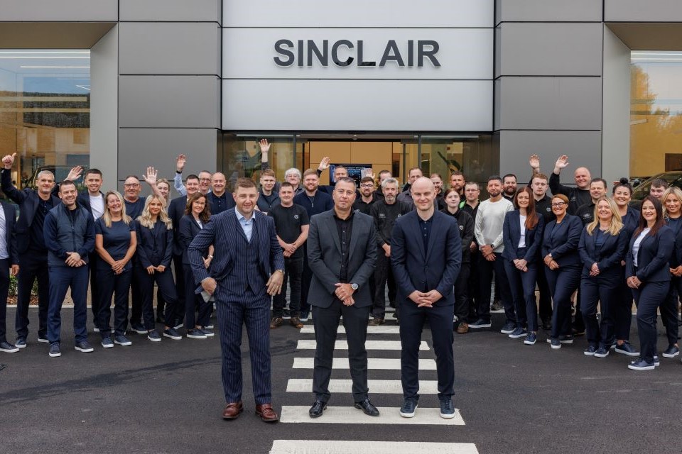 Sinclair Land Rover Team
