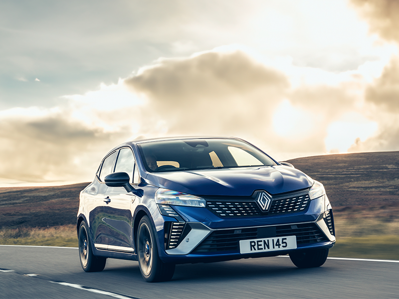 Renault Claims a Trio of Trophies at WhatCar? Awards 2026