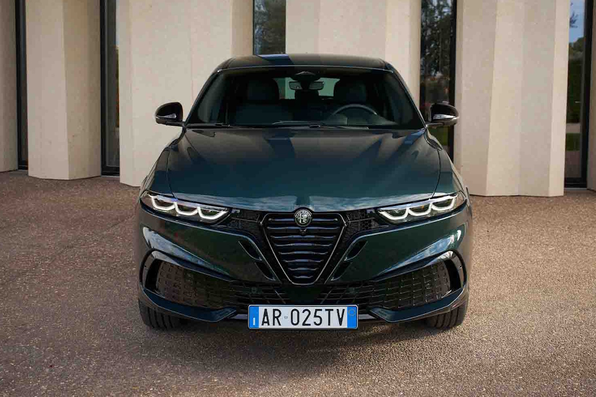 New Alfa Romeo Tonale Hybrid