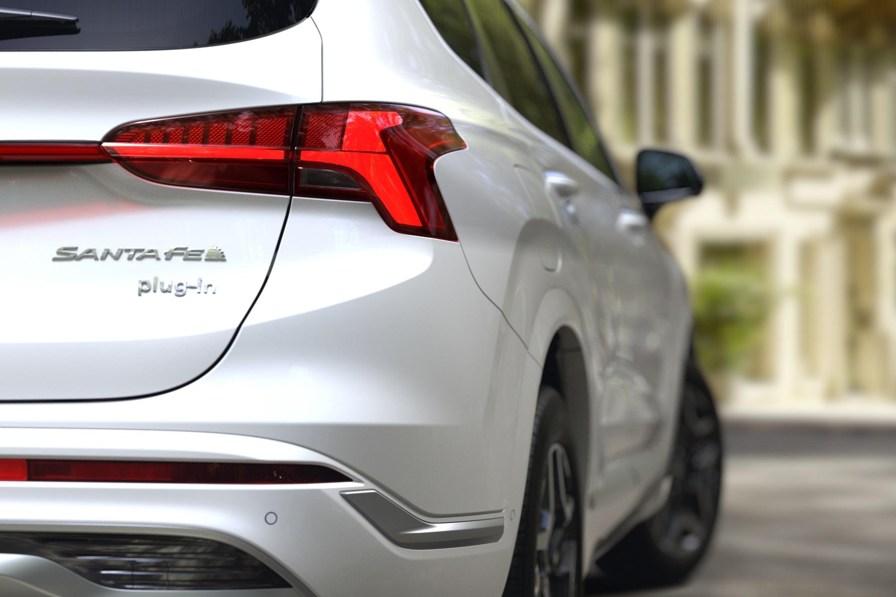 Santa FE Plug-in Hybrid Exterior