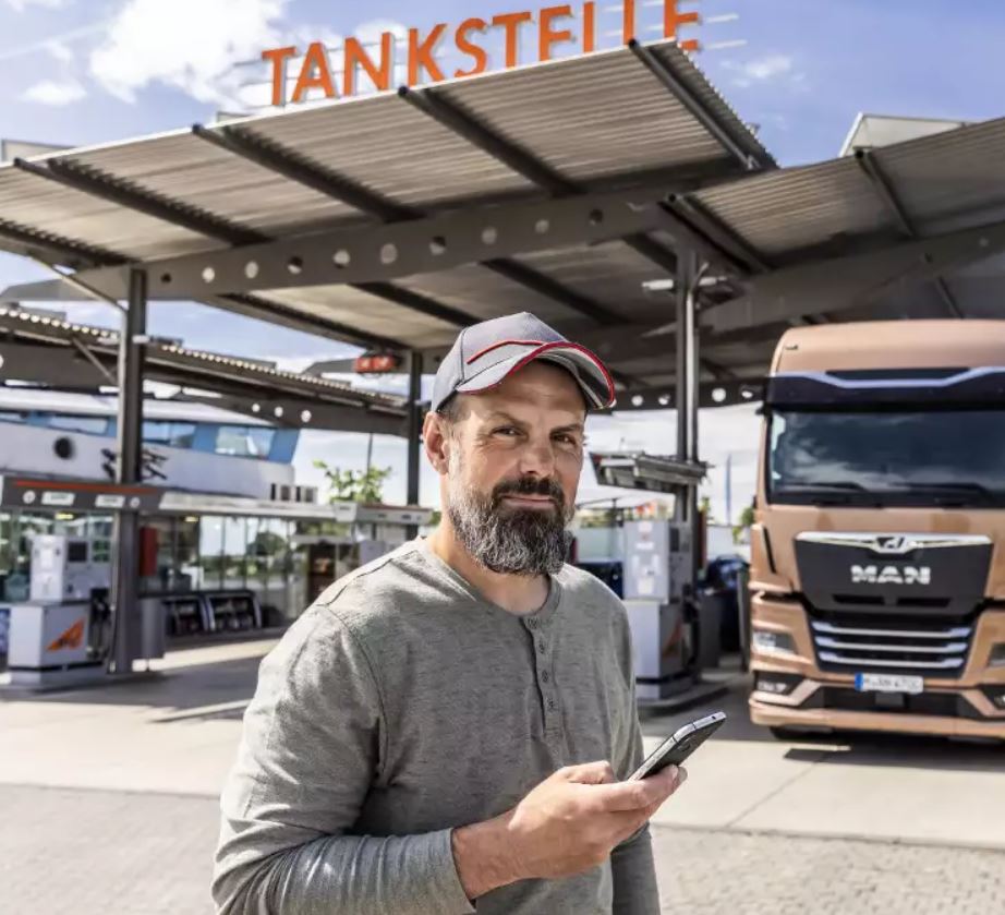 MAN SimplePay x MAN Driver App: Faster refuelling