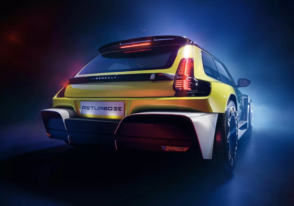 Renault R5 Turbo 3E exterior rear view