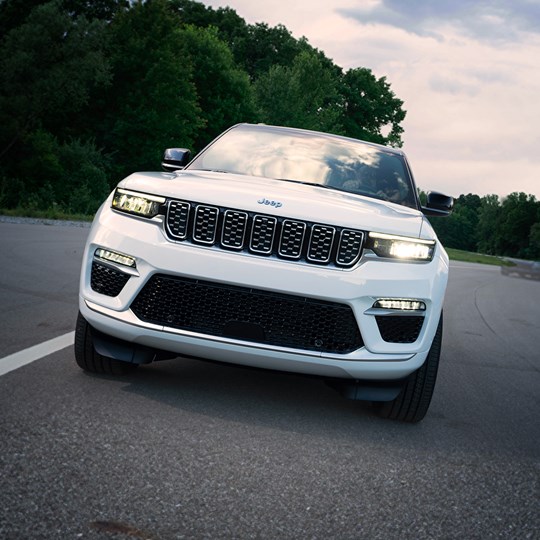 ALL-NEW 2022 JEEP GRAND CHEROKEE