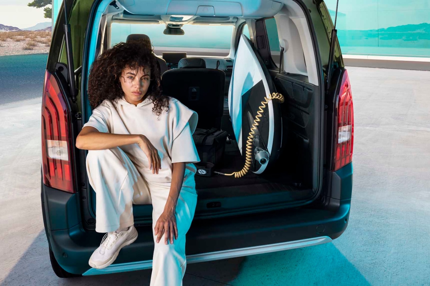E-Rifter rear foldable seats and storage.