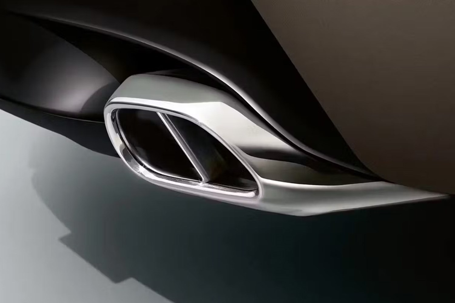 Jaguar Exhaust
