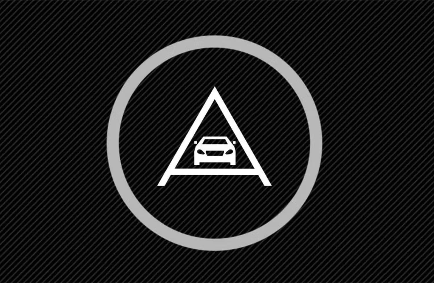 car inside a triangle icon