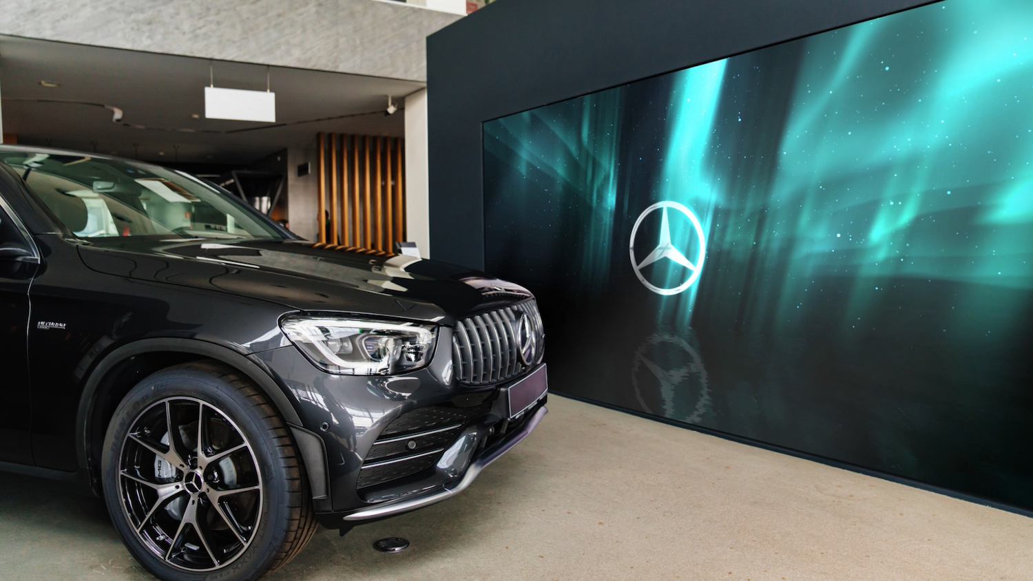 Mercedes-Benz Showroom