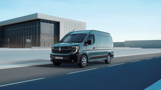 NEW RENAULT MASTER AVAILABLE FROM £33,500