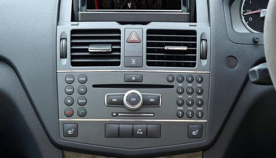 6 signs that your air-con is due a service