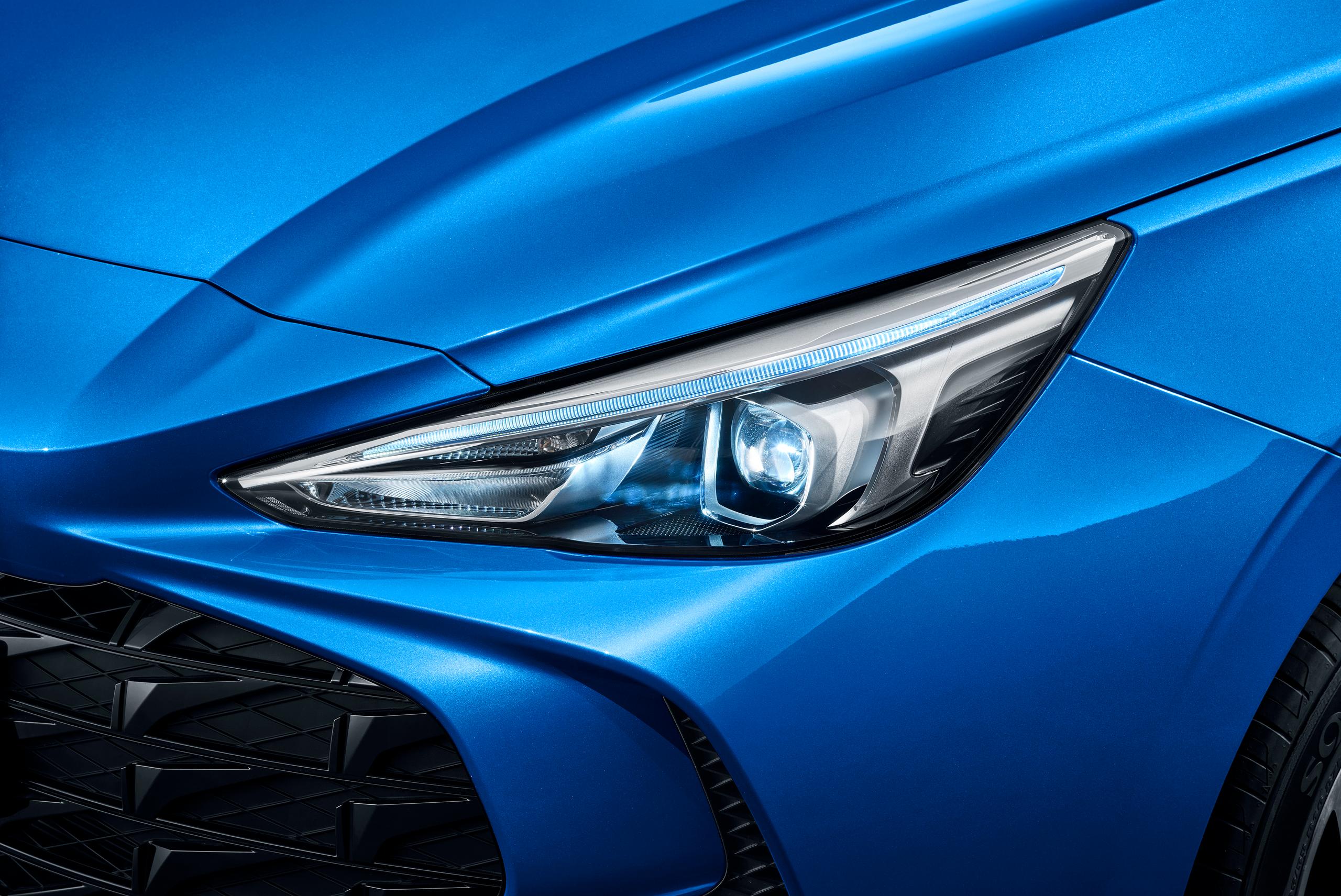 upclose mg3 headlights
