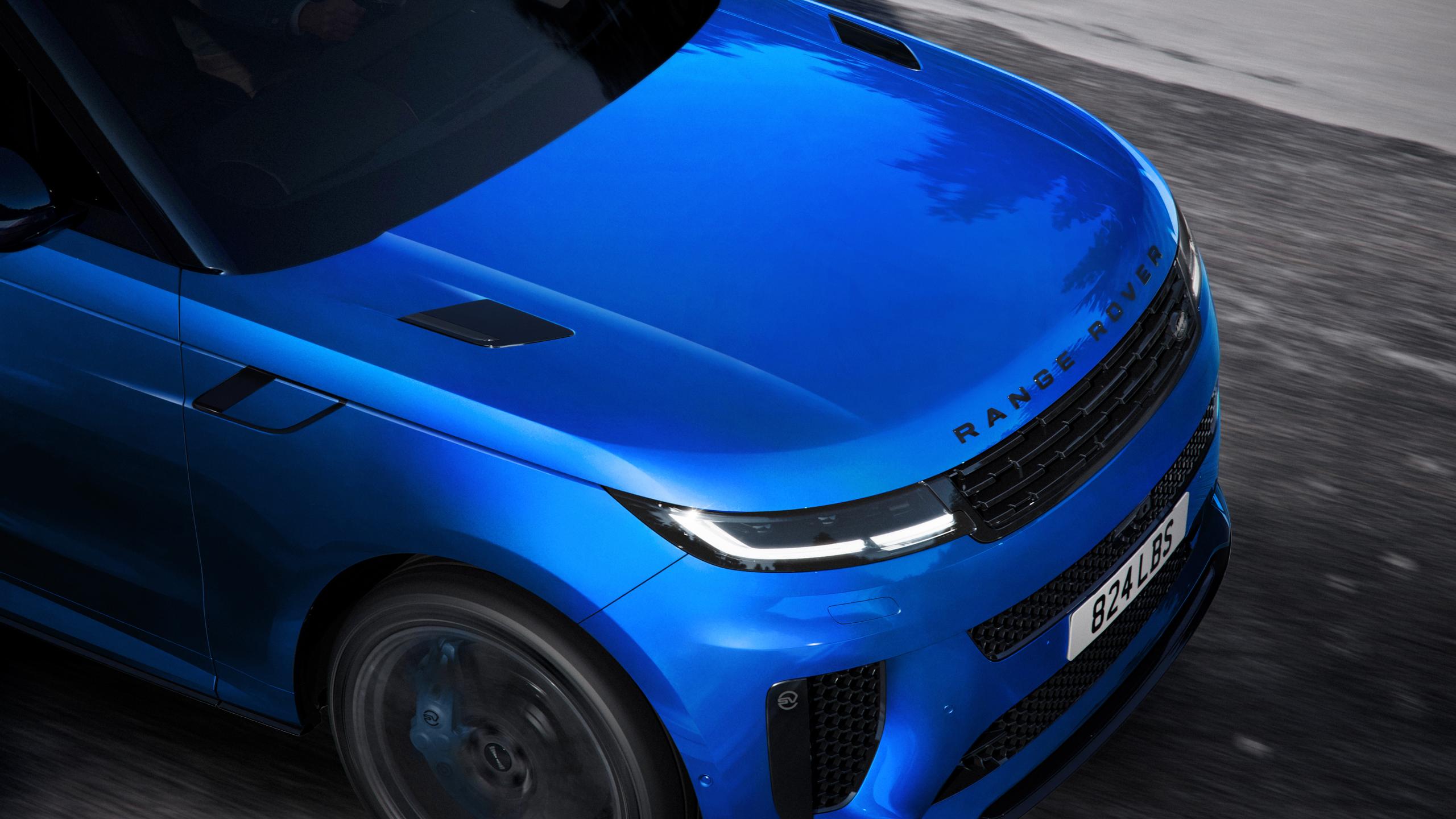 front view of a blue range rover sv