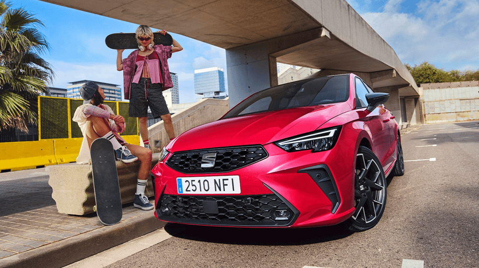 Red SEAT Ibiza