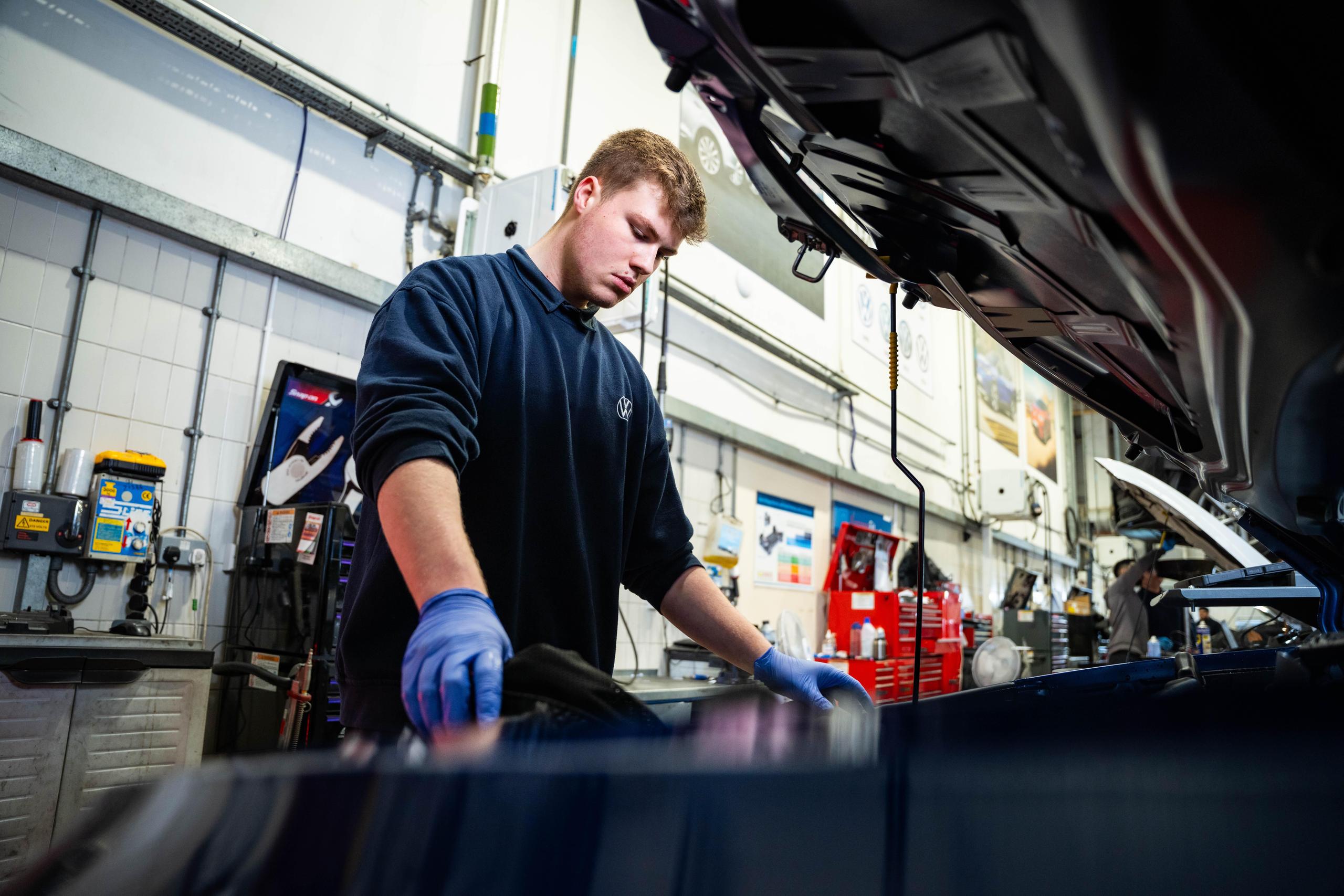Volkswagen servicing and repairs at Windrush Slough and Maidenhead, Berkshire