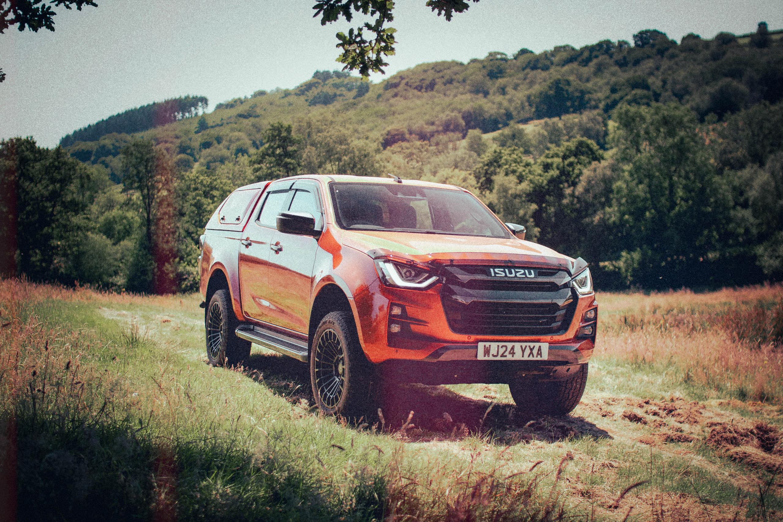 Isuzu VCross Modified