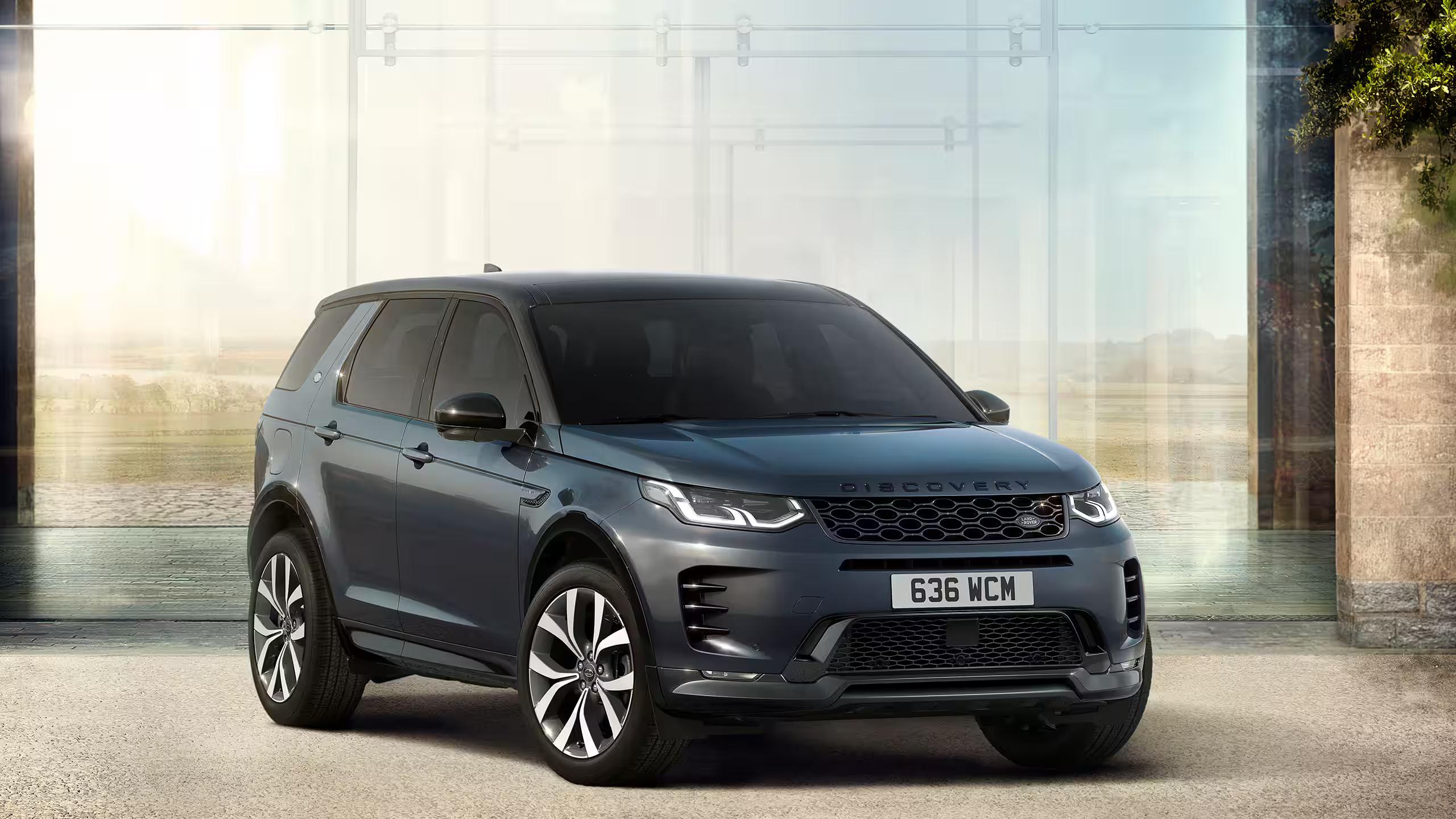 Land Rover Discovery Front Side View