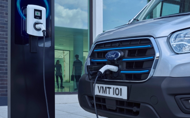 charging van