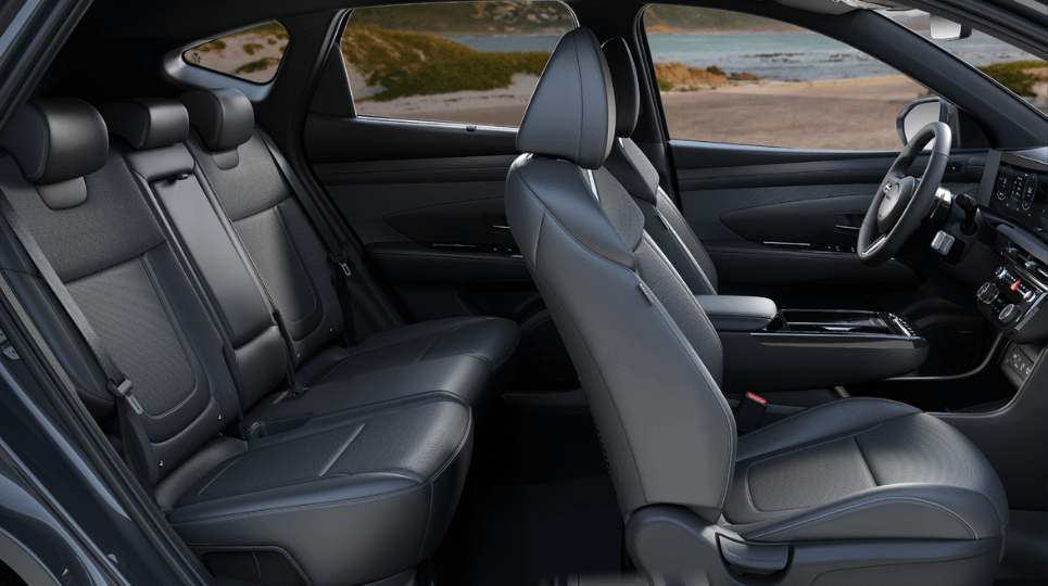 Hyundai Tucson interior