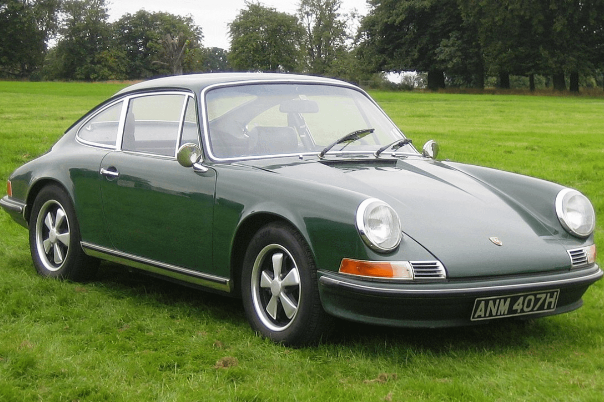 Most Iconic Luxury & Classic Cars to Repair & Restore