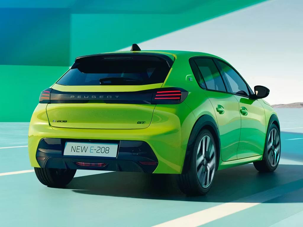 Peugeot e-208