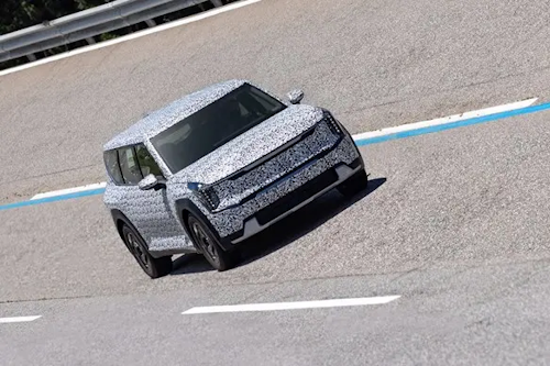 The Kia EV9 undergoes final technical testing ahead of 2023 world debut 