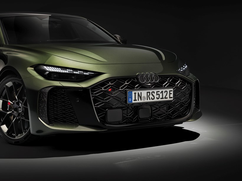 RS 5 Saloon