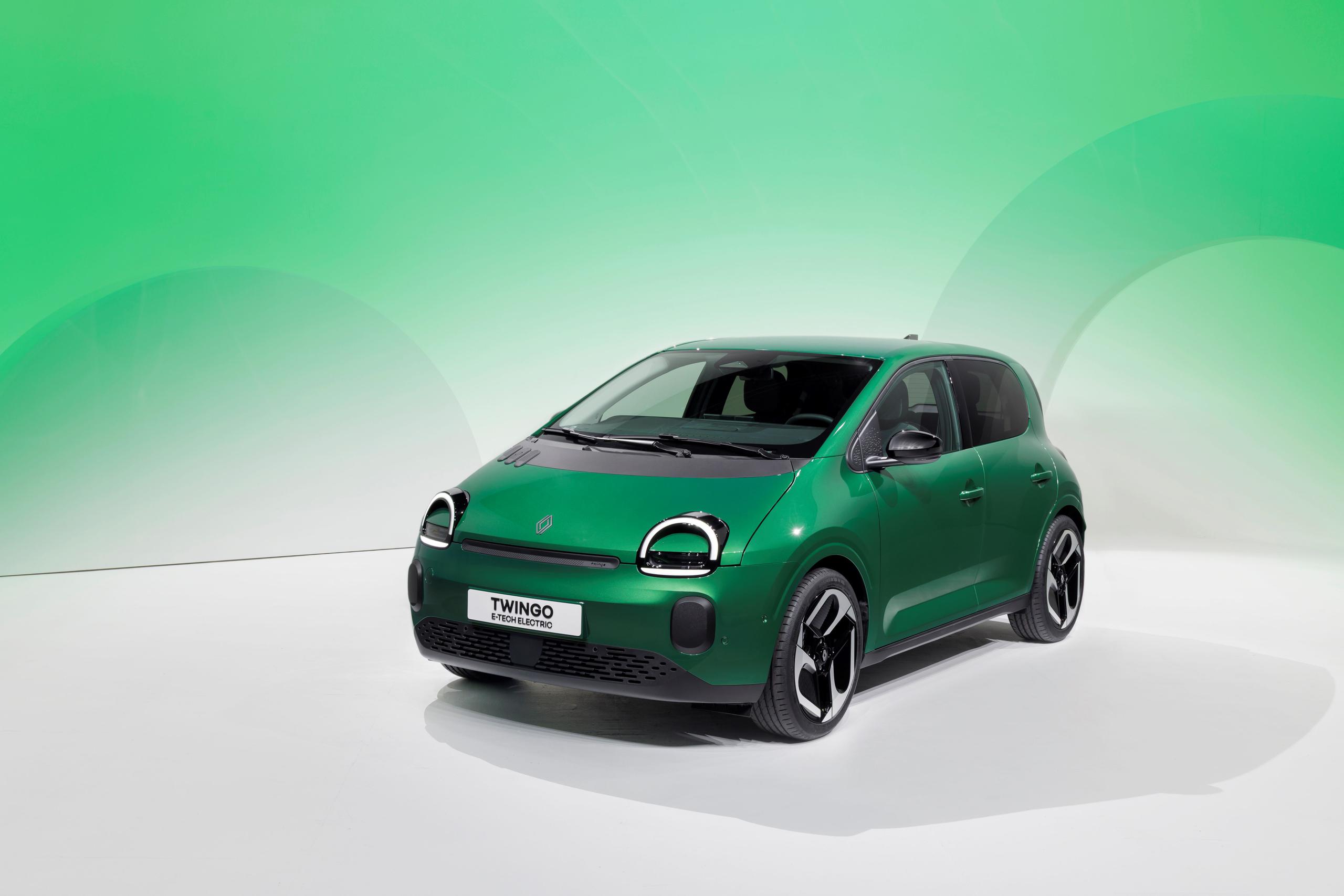 ⚡ Renault Twingo E Tech Electric Wins First UK Award – Plus Big Savings Across the Renault Range at Ancaster