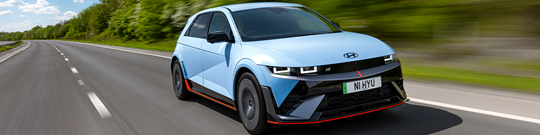 Success for All-new Hyundai SANTA FE and IONIQ 5 N at the UK Car of the Year Awards 2025