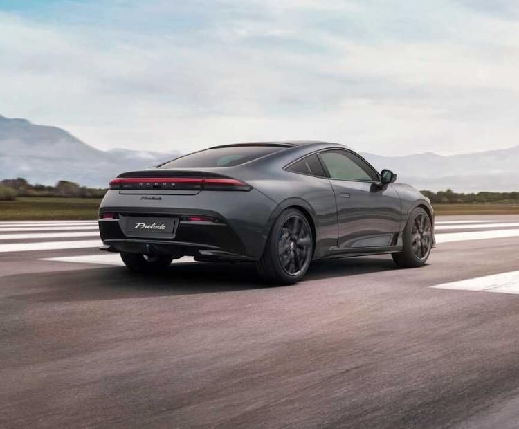 The Honda Prelude gallery image 3