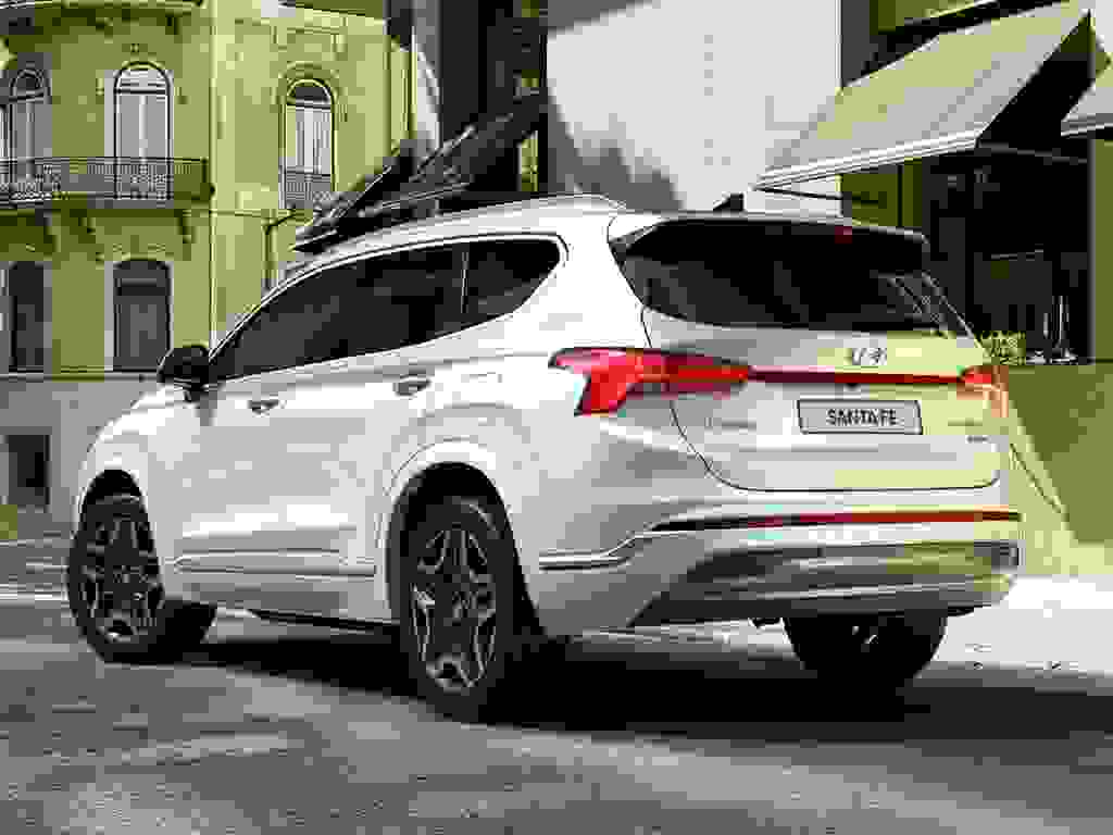 Hyundai Santa Fe Buyers Guide | Features, Reliability, Models & More