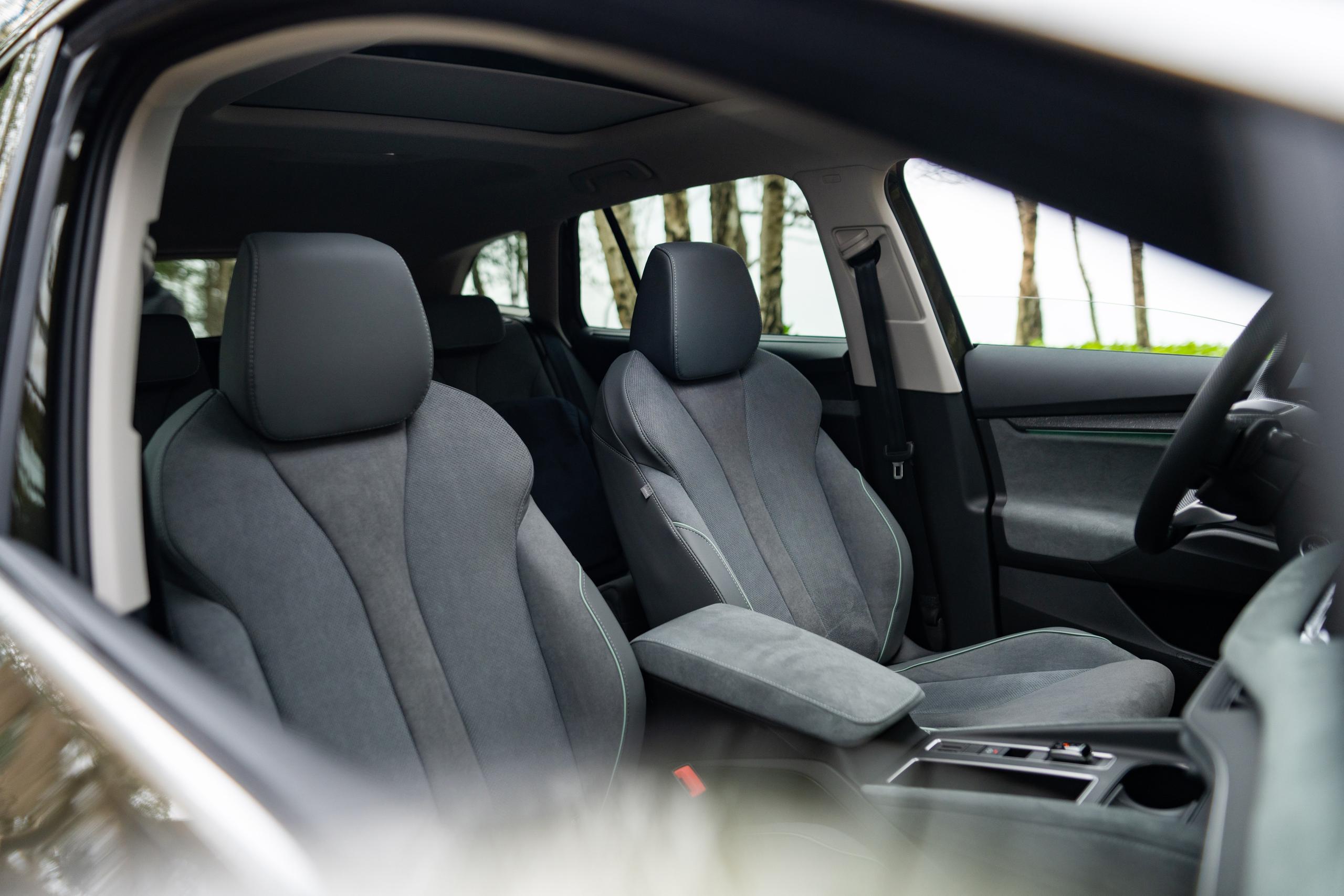 SKODA Enyaq Seats